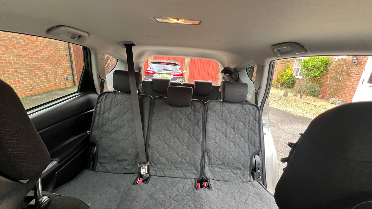 Toyota Prius - side view